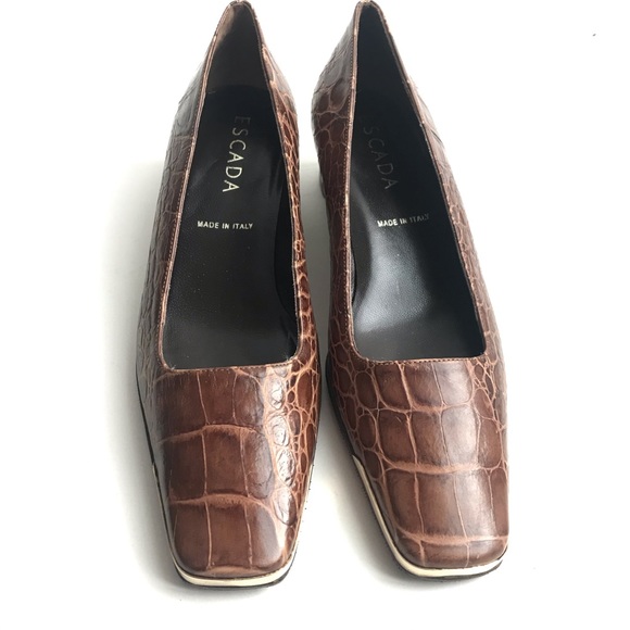 ESCADA SquareToe Low Heel Croc Print Leather Pumps - Picture 3 of 8